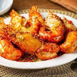 กุ้งผัดพริกเกลือ