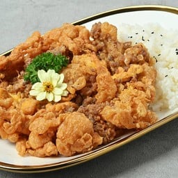 ข้าวไข่ฟูหมูสับ