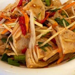 ตำไก่ยอ