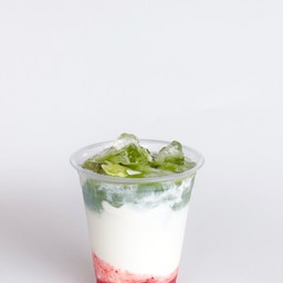 มัทฉะ สตรอว์เบอรรี่