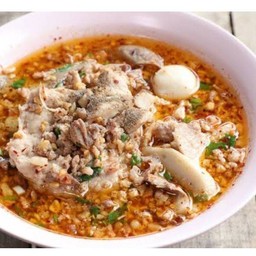ก๋วยเตี๋ยวหมูต้มยำ