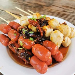 ไส้กรอกแดง-เอ็นหมู