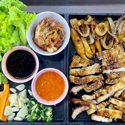 หมวยน้อยย่างให้ชุดหมู (s)