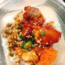 ข้าวหมูแดง ไข่กุ้ง