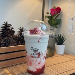 สตอเบอร์รี่ นมสดปั่น