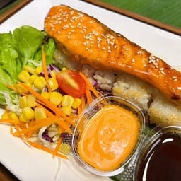 ข้าวปลาแซลมอนย่าง