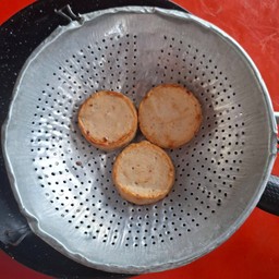 ไก่ยอทอด 3 ชิ้น