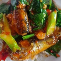 ข้าวคะน้า
