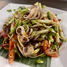 ตำปูปลาร้าหมึกสาย