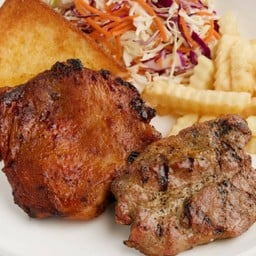 สเต๊กหมูสันคอพริกไทยดำ + สเต๊กสะโพกไก่สไปซี่