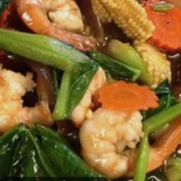 ผัดผักรวมหมู+กุ้ง(เป็นกับข้าว)