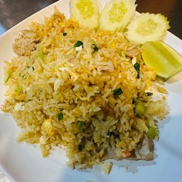 ข้าวผัดหมู