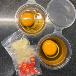 ไข่ดองน้ำปลา ฟองละ (เกรดทานดิบได้)