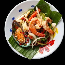 ยำทะเลรวม
