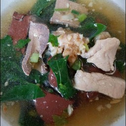 ต้มเลือดหมู   หมูชิ้น ตับ หมูก้อน