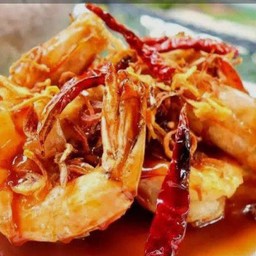 กุ้งทอดราดซอสมะขาม
