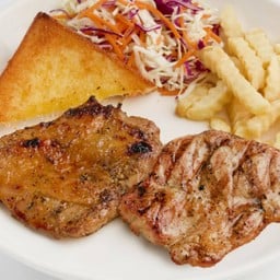 สเต๊กหมูสันคอทีเด็ด + สเต๊กสะโพกไก่ทีเด็ด