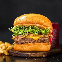 Classic Beef Burger Combo