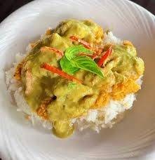 ข้าวไก่กรอบซอสเขียวหวาน