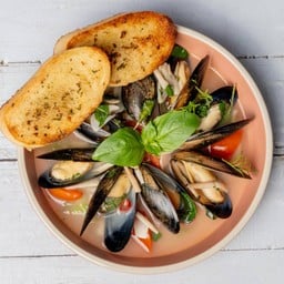 Mussel White Wine