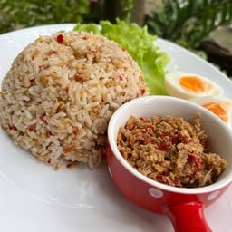ร้านบ้านChin