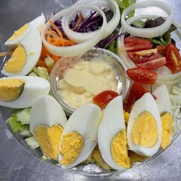 สลัดไข่ต้ม