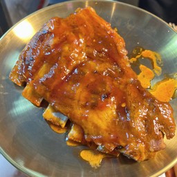 BBQ ซี่โครงหมู ชิ้นใหญ่