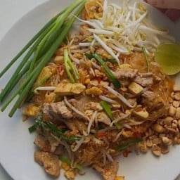 ผัดไทหมู