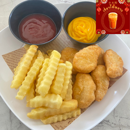 คอมโบชุดกลาง (เฟรนช์ฟราย200กรัม+นักเก็ต6ชิ้น) ฟรีซอสมะเขือเทศ