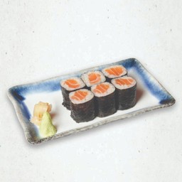 Salmon Maki l แซลมอนห่อสาหร่าย