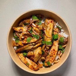 ข้าวยำไก่ย่าง