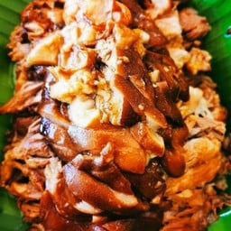 ข้าวขาหมู เจ้เพ็ญ 50-200