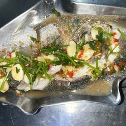 ปลากระพงนึ่งมะนาว