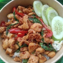นิย๊ะ ครัวในบ้าน. (حلال%100) มบ.เอื้ออาทรบางบัวทอง 2ร้านเล็กๆ ความอร่อยไม่เล็ก