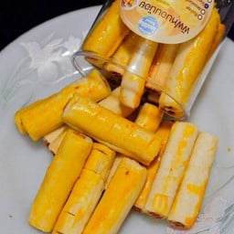 Healthy Baked - พัฟหนอนน้อยลดไขมัน 70% Mini Rolled Puff