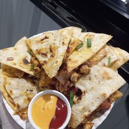 เคบับหมูแป้งกรอบ