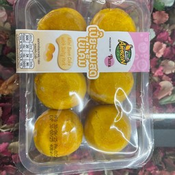 เปี๊ยะนมสดไข่เค็ม (ภัทรา)