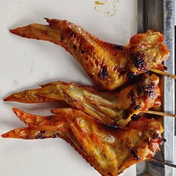 ปีกไก่ย่าง