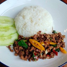 กระเพราเนื้อ