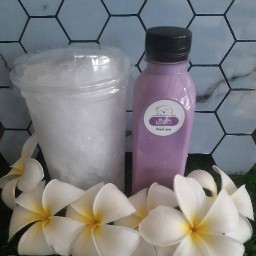 ชงขวด by หญิง ออม