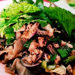 ลาบเนื้อสุก