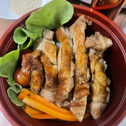 ข้าวไก่ย่างน้ำจิ้มแจ่ว(สูตรมะขาม)