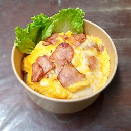 ข้าวไข่ข้นแฮม