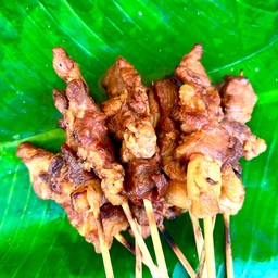 น้ำเงี้ยวเจียงฮาย (เจ้าเก่า) /สลัดโรล -