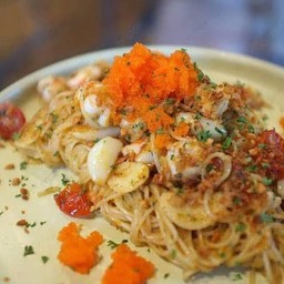สปาเก็ตตี้ ซอสครีมกุ้ง เอบิโกะ