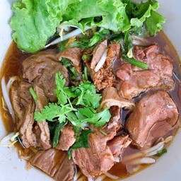 ข้าวต้มหมูตุ๋น