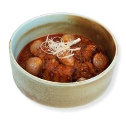 แกงหมูสามชั้น