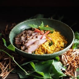 ข้าวผัดพริกแกงใต้