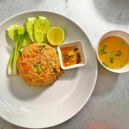 ข้าวผัดไก่