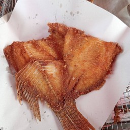 ปลาทอดไซส์ใหญ่